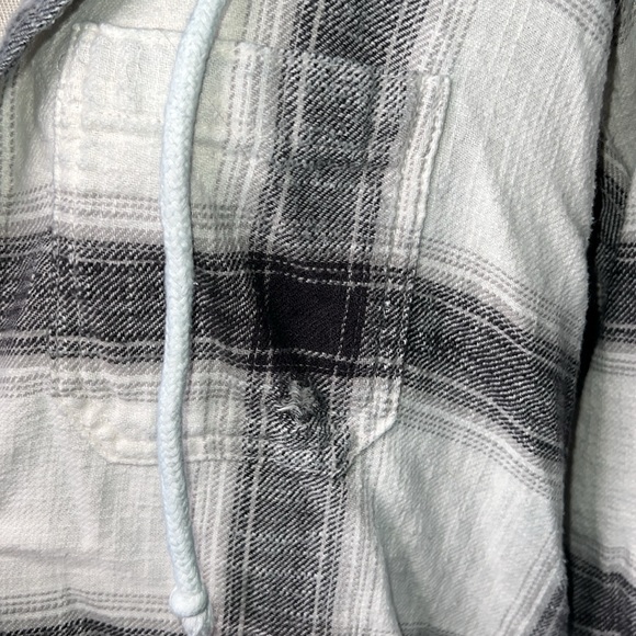 American Eagle distressed plaid button down with hood, XS - Picture 4 of 10